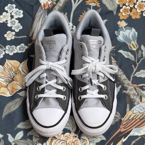 Converse women's Grey and Silver Sneakers size 7.5